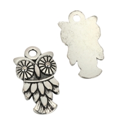 20 x Owl Charms 18x10mm Antique Silver Tone  #MCZ513