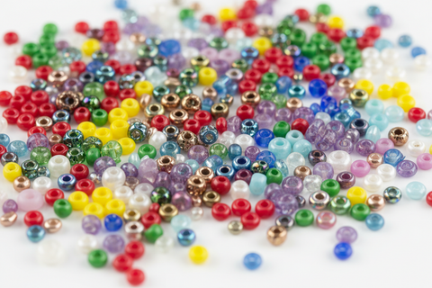 Preciosa vs. Japanese Seed Beads: Glass Sizing & Design Comparison