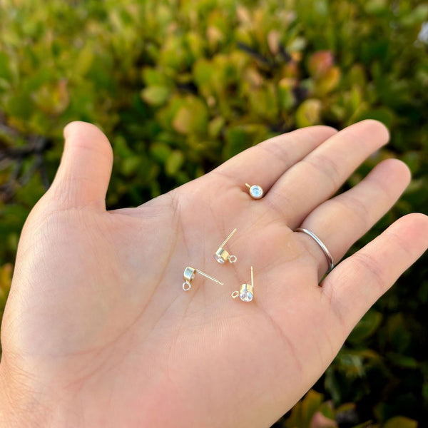 2pc Real 1/20 14K Gold Filled Earring Posts, 4mm Small Cubic Zirconia CZ Bezel, Open Ring, with 2pcs Plastic Earring Backs, JK1-F4