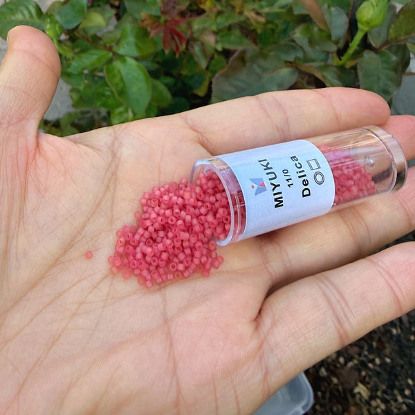 30g Miyuki Delica 11/0 Seed Beads, Matte Dark Rose Light Topaz DB778