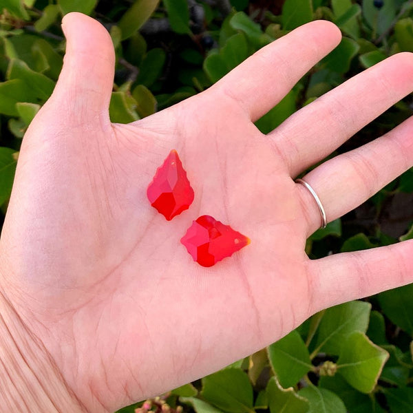 20pcs Creative Club Faceted Crystal Glass Baroque Chandelier Pendant Drops, July Light Siam Red Birthstone, 22x13mm Large, Hole ID 1mm, CCF-6