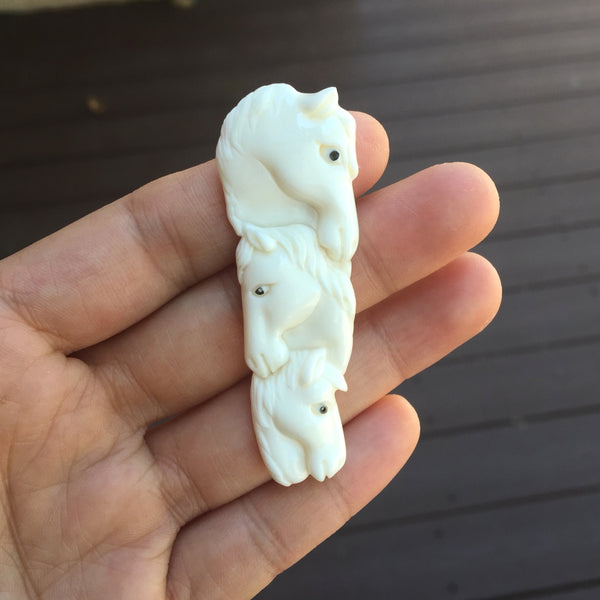 1pc Beautiful Three Horse Family Hand Carved White Buffalo Bone Drop Pendant, Symbol of Strength Prosperity Pendant, with Sterling Silver Bail, 2.5 Inch, BP-126