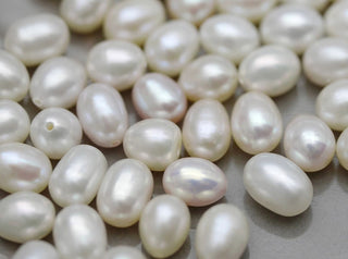 10pcs Natural AAA Grade High Luster Half Drilled Teardrop Pearls Beads, White Cultured Freshwater Pearls, 8-9mm, Hole ID 0.85mm, PT3-89