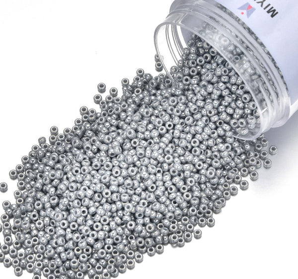 25g Miyuki Rocaille 11/0 Round Seed Beads Opaque Luster Ghost Grey RR-443