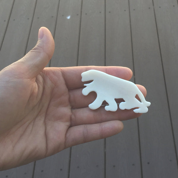 1pc Beautiful Lion King Buffalo Hand Carved White Buffalo Bone Drop Pendant, Symbol of Strength Prosperity Pendant, with Sterling Silver Bail, 2.6 Inch, BP-20