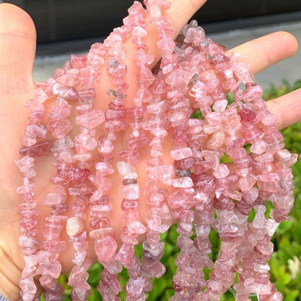 Natural Strawberry Quartz Crystal Gemstone Chip Beads, Free Form, 5mm-8mm, Hole ID 1mm, 1 Strand/31 Inch, GZ1-12