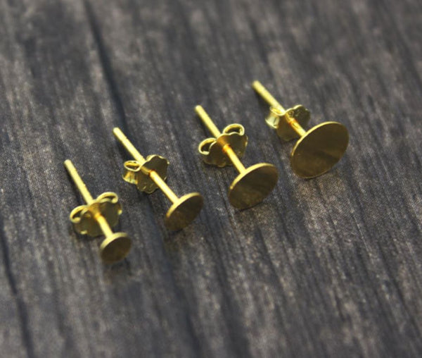 4 Pairs 925 Sterling Silver Earring Posts, 18K Yellow Gold Plated, Glue On Flat Board, 0.7mm/21 Gauge Pin, 8pcs Earring Backs, Flat Board Selections: 3/4/6/8mm