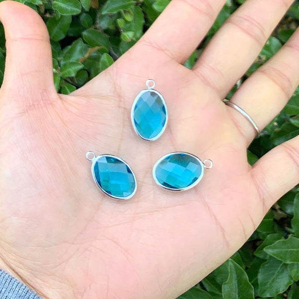 10pcs Grade A March Aquamarine Blue Oval Birthstone Charm Drops, Sterling Silver Plated Brass, 18x13mm, CCP6-S3