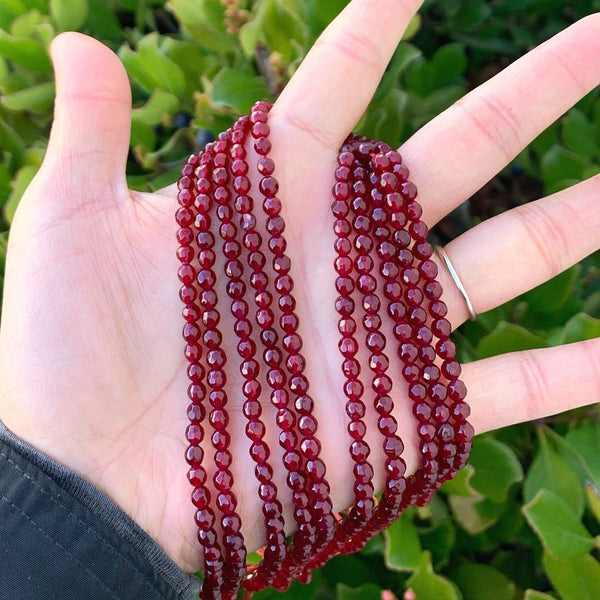 Natural Garnet Red Jade Gemstone Faceted Round Beads, 4mm/Small, Hole ID 0.9mm, 2 Strands/28 Inch Total, GH-B3