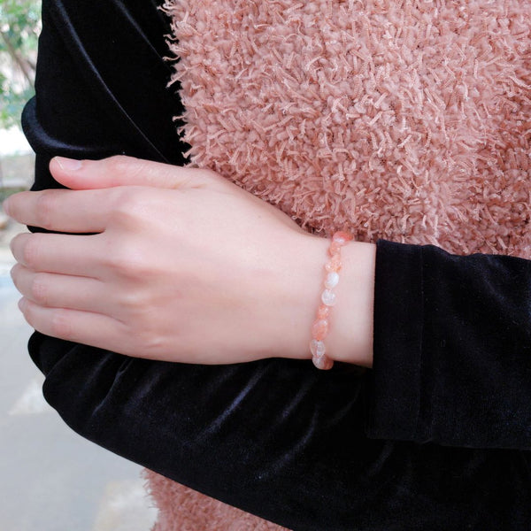 1 Strand Stretch Natural Gold Sheen Sunstone Free Form Gemstone Bracelet, 5-8mm Small Beads, Length Selections: 7 inch/7.5 inch