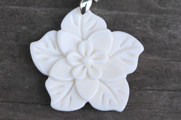1pc Lovely Hand Carved White Buffalo Bone Drop Pendant, Symbol of Strength Prosperity Pendant, with Sterling Silver Bail, 1.3 Inch, BP-3