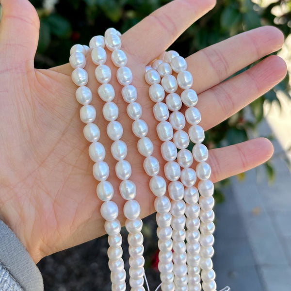 14 Inch Natural AA+ Grade High Luster Teardrop Oval Rice Pearl Beads, White Cultured Freshwater Pearls, 7-8mm, Hole ID 0.8mm, PB3-78
