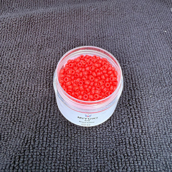 25g Miyuki Rocaille 8/0 Round Seed Beads Opaque Red RR-408
