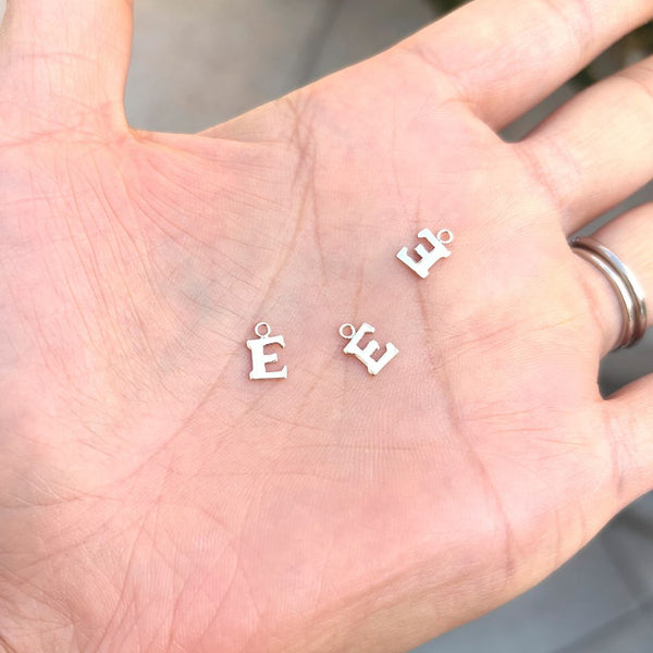 1pc Real 1/20 14K Gold Filled Letter E, Small Alphabet Charm Drop, 5.2x5.8mm, JK12-A5