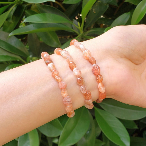 1 Strand Stretch Natural Gold Sheen Sunstone Free Form Gemstone Bracelet, 5-8mm Small Beads, Length Selections: 7 inch/7.5 inch