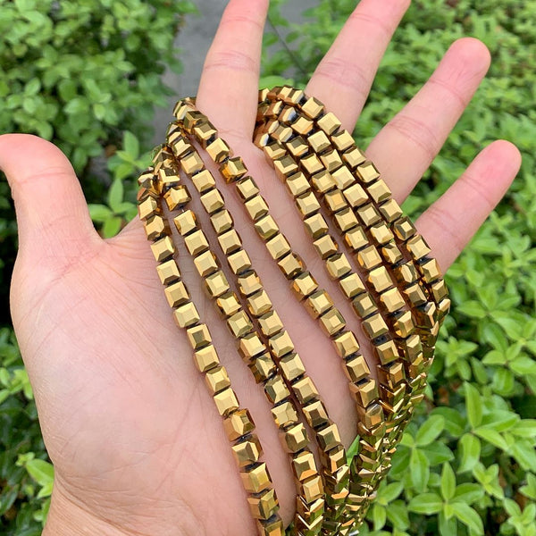 100pcs Creative Club Faceted Cube Crystal Glass Beads, Gold Aurum, 6mm, Hole ID 1mm, CCC633