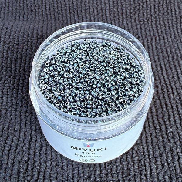25g Miyuki Rocaille 15/0 Round Seed Beads Opaque Metallic Gunmetal RR-451