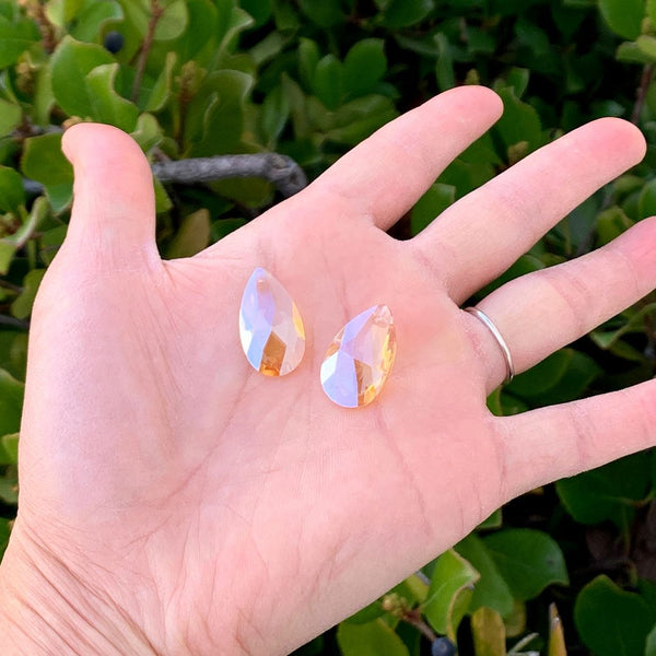 20pcs Creative Club Faceted Crystal Glass Pear Chandelier Pendant Drops, Golden Shadow, 22x13mm Large, Hole ID 1mm, CCE-28