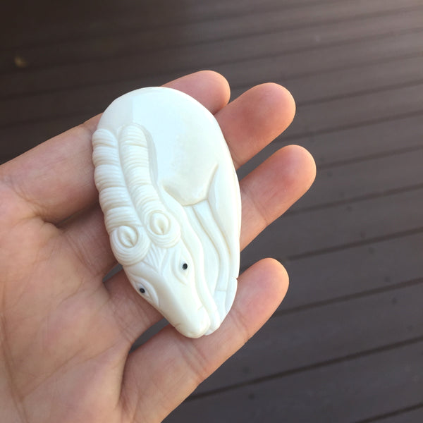 1pc Beautiful Horse Hand Carved White Buffalo Bone Drop Pendant, Symbol of Strength Prosperity Pendant, with Sterling Silver Bail, 2.44 Inch, BP-57