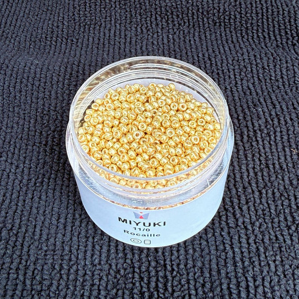25g Miyuki Rocaille 11/0 Seed Beads Duracoat Opaque Galvanized Gold RR-4202