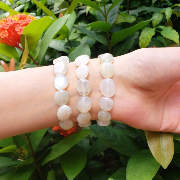 1 Strand Stretch Natural White Moonstone Free Form Gemstone Bracelet, 7-10mm Beads, Length Selections: 7 inch/7.5 inch