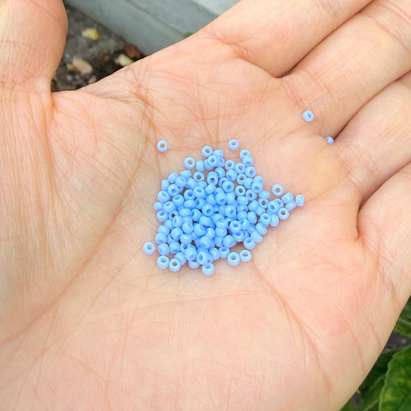 25g Miyuki Rocaille 11/0 Round Seed Beads Opaque Blue Agate RR-494