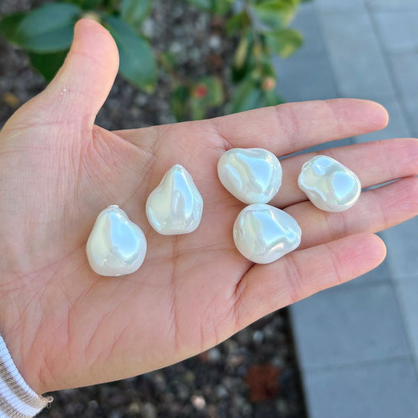 10pcs AAA Natural Oyster Shell Baroque Pearl Beads, Large Irregular High Luster Drilled Flameball Briolette Shell Pearls, 21x17mm, Hole ID 1mm, SP-T1