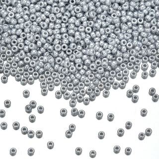 25g Miyuki Rocaille 11/0 Round Seed Beads Opaque Luster Ghost Grey RR-443