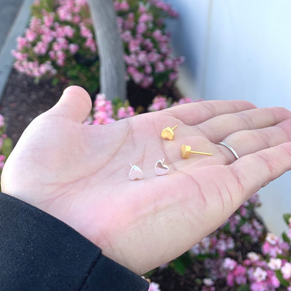 1 Pair Solid 925 Sterling Silver Stud Earrings, Love Heart Ear Studs, Small Tiny, SSE100-1