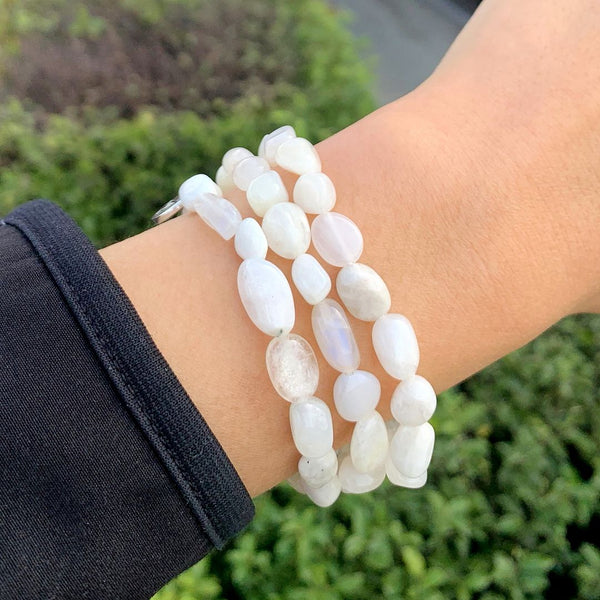 1 Strand Stretch Natural Blue Flash Moonstone Free Form Gemstone Bracelet, 7-10mm Beads, Length Selections: 7 inch/7.5 inch