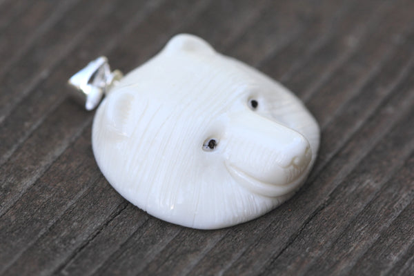 1pc Beautiful Artist Bear King Hand Carved White Buffalo Bone Drop Pendant, Symbol of Strength Prosperity Pendant, with Sterling Silver Bail, 1 Inch, BP-83