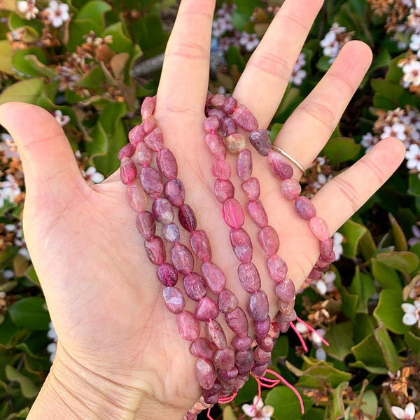 Natural Pink Tourmaline Gemstone Oval Tumbled Pebble Beads, Irregular, 7mm to 10mm, Hole ID 1mm, 15 Inch/1 Strand, GZ12-32