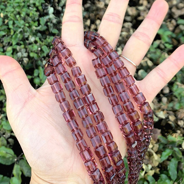 100pcs Creative Club Faceted Cube Crystal Glass Beads, Burgundy Red, 8mm, Hole ID 1mm, CCC811