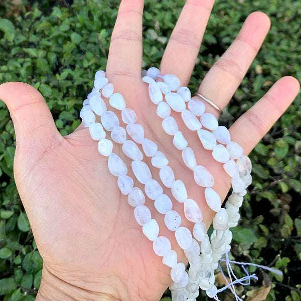 Natural Blue Flash Moonstone Gemstone Oval Tumbled Pebble Beads, Irregular, 6mm to 9mm, Hole ID 1mm, 15 Inch/1 Strand, GZ12-44