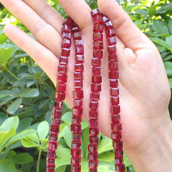 100pcs Creative Club Faceted Cube Crystal Glass Beads, Siam Red, 8mm, Hole ID 1mm, CCC805