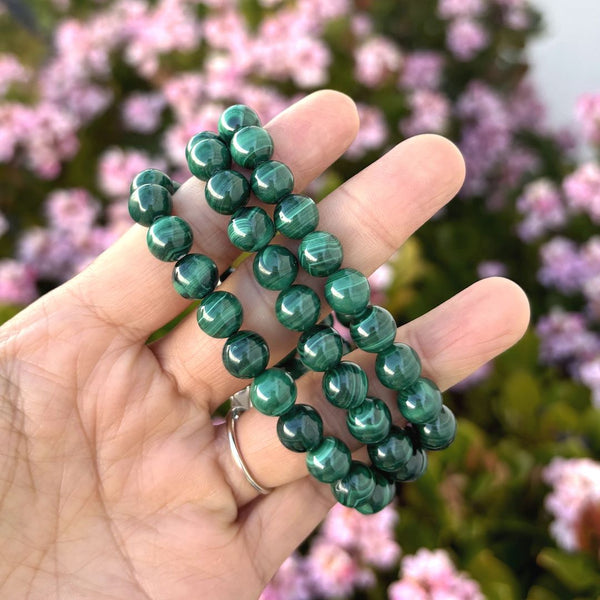 1 Strand Stretch Natural Green Malachite Beaded Gemstone Bracelet, 8mm Bead, Length Selections: 7 inch/7.5 inch/8 inch/8.5 inch