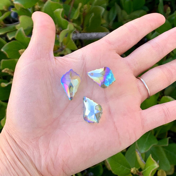 20pcs Creative Club Faceted Crystal Glass Baroque Chandelier Pendant Drops, Green Peridot Shimmer, 22x13mm Large, Hole ID 1mm, CCF-36