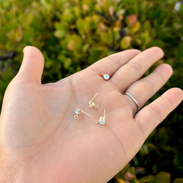 2pc Real 1/20 14K Gold Filled Earring Posts, 4mm Small Cubic Zirconia CZ Bezel, Open Ring, with 2pcs Plastic Earring Backs, JK1-F4