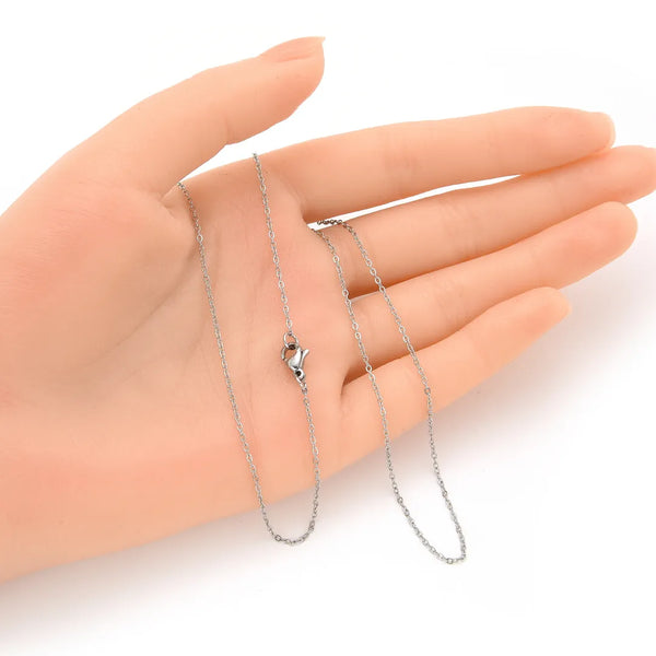 5pcs 304 Stainless Steel 1.3mm Diamond-Cut Flat Cable Link Chain Necklaces (18 Inch/20 Inch/22 Inch/24Inch)