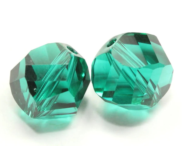24pcs Adabele Austrian Faceted Helix Spiral Irregular Crystal Beads #5020, Emerald Green, 8mm, Hole ID 1.1mm, SSH-824