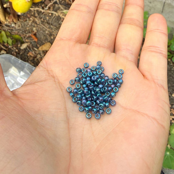 25g Miyuki Rocaille 8/0 Seed Bead Translucent Gold Luster Capri Blue RR-314