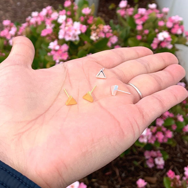 1 Pair 18K Yellow Gold Plated 925 Sterling Silver Stud Earrings, Triangle Delta Ear Studs, Small Tiny, SSE97-2