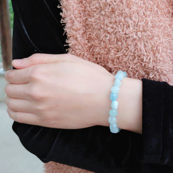 1 Strand Stretch Natural Blue Aquamarine Free Form Gemstone Bracelet, 7-10mm Beads, Length Selections: 7 inch/7.5 inch