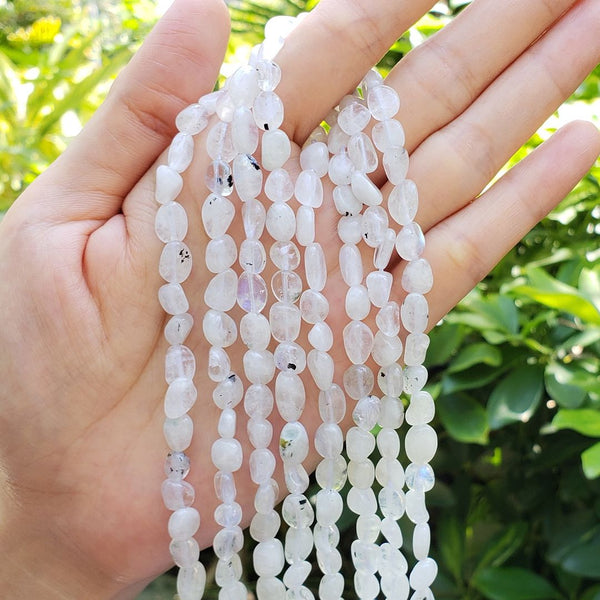 Natural Blue Flash Moonstone Gemstone Oval Tumbled Pebble Beads, Irregular, 6mm to 8mm, Hole ID 1mm, 15 Inch/1 Strand, GZ11-44