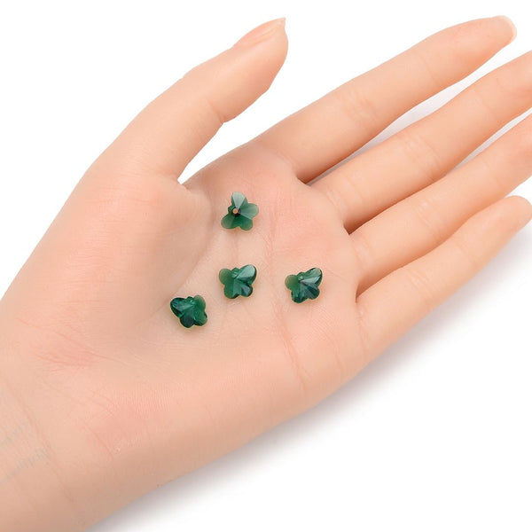 20pcs Creative Club Butterfly Crystal Glass Pendant Drop Beads, May Emerald Green Birthstone, 10mm, Hole ID 1mm, CCM-24