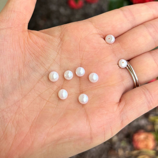 10pcs Natural AAAA Grade High Luster Half Drilled Potato Round Pearls Beads, White Cultured Freshwater Pearls, 5-6mm, Hole ID 0.95mm, PP4-56