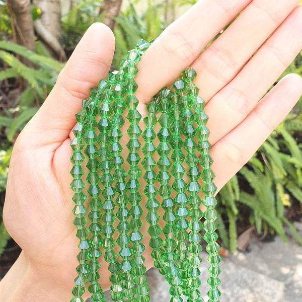 250pcs Creative Club Faceted Bicone Crystal Glass Beads, Peridot Green, 6mm (0.24 Inch), Hole ID 1mm, CCB616
