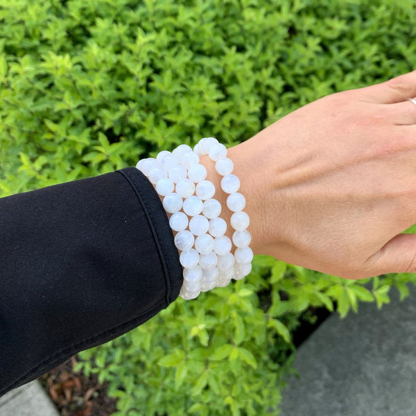 1 Strand Stretch Natural Blue Flash Moonstone Beaded Gemstone Bracelet, 8mm Bead, Length Selections: 7 inch/7.5 inch/8 inch/8.5 inch