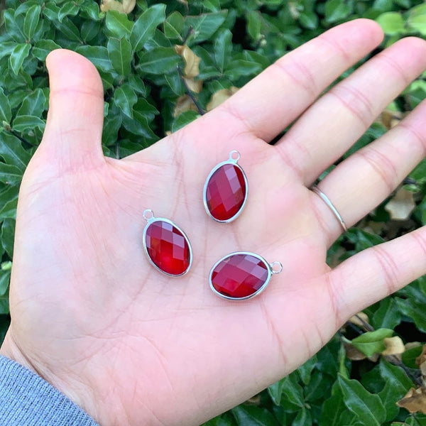 10pcs Grade A January Siam Red Oval Birthstone Charm Drops, Sterling Silver Plated Brass, 18x13mm, CCP6-S1