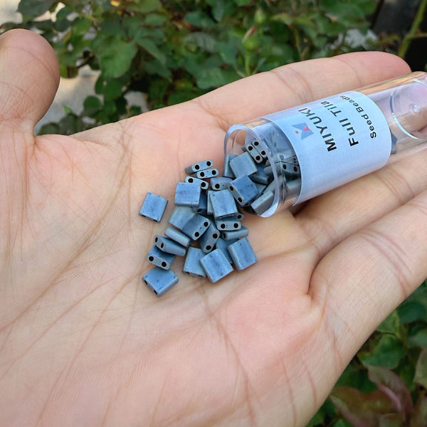 10g Miyuki Full Tila Square Seed Beads 5x5mm, Matte Metallic Silver Grey (TL-2002)